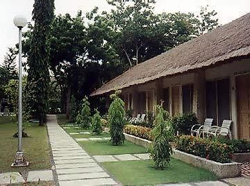 Cebu Beach Club Exterior photo